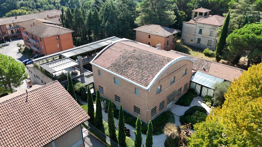 L’oleificio tra le case di viale dei Cappuccini